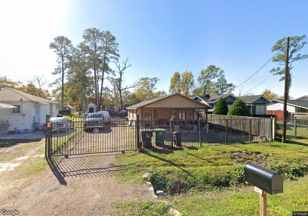 5718 Collins Rd, Houston, TX 77016 - photo 1