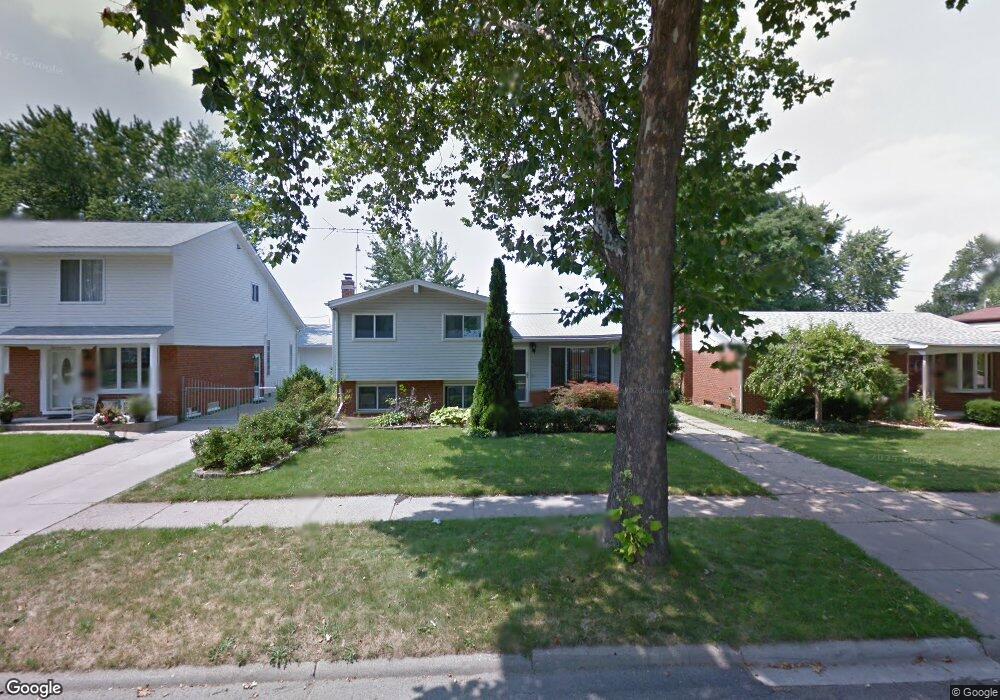 1349 Kenilworth Place, Clawson, MI 48017 - photo 1