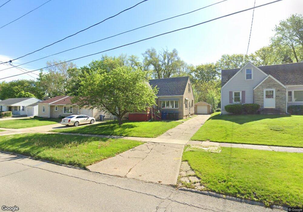 1435 Merle Hay Rd, Des Moines, IA 50311 - photo 1