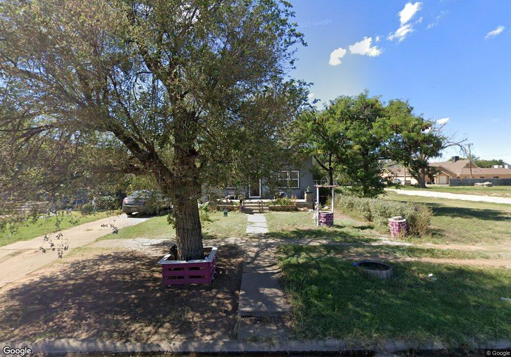 220 Binkley Ave, Dumas, TX 79029 - photo 1
