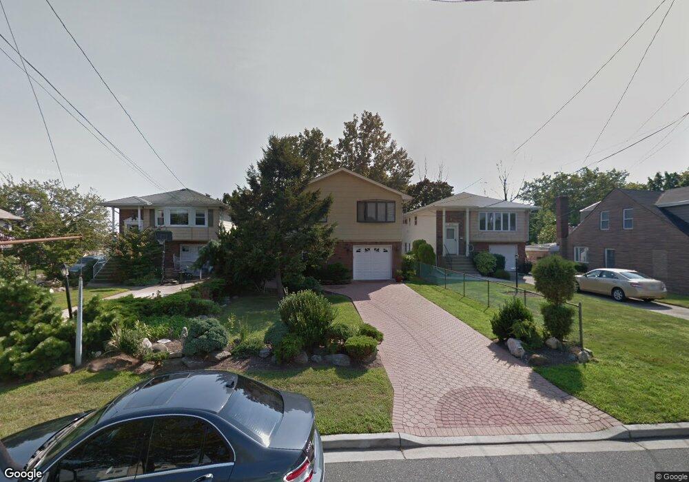 156 Saratoga Blvd, Island Park, NY 11558 - photo 1