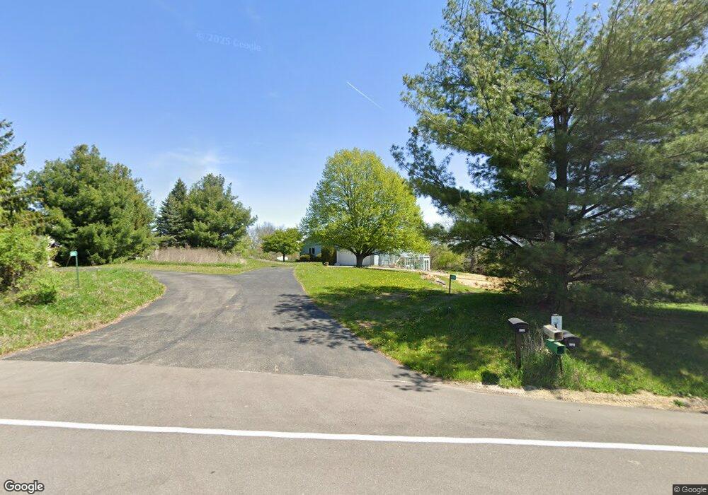 6080 Grandview Rd, Fitchburg, WI 53593 - photo 1