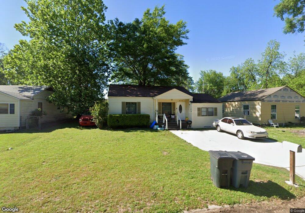653 Arizona Ave, Wake Village, TX 75501 - photo 1