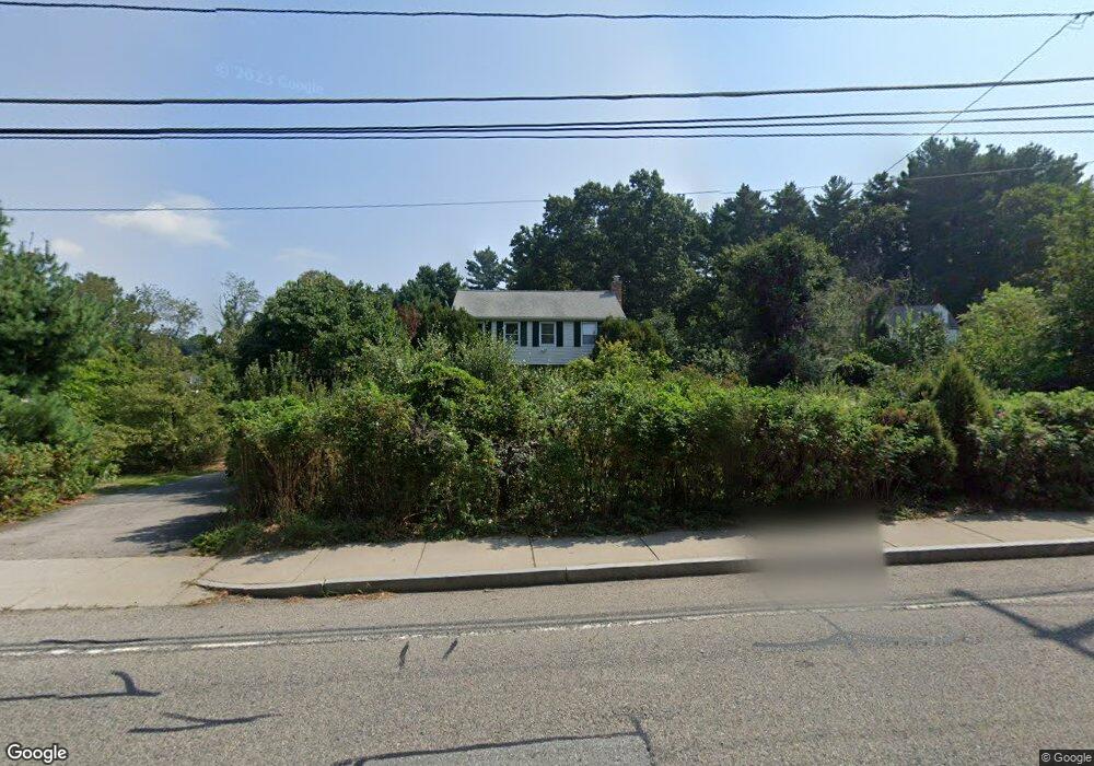741 Pond St, Franklin, MA 02038 - photo 1