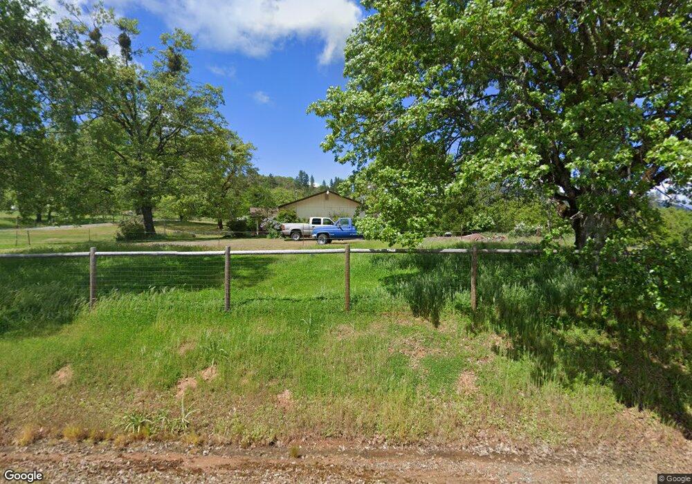 580 Opal Ln, Grants Pass, OR 97526 - photo 1