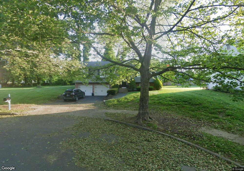 11 Pier Ct, Milford, CT 06460 - photo 1