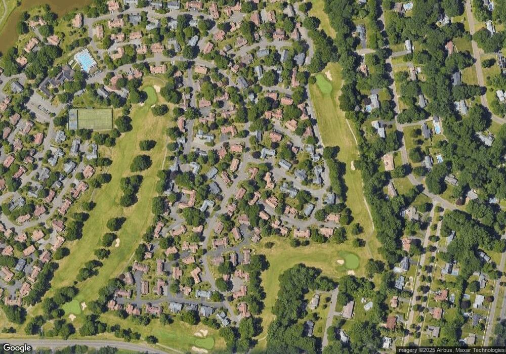 471 Commanche Ln unit B, Stratford, CT 06614 - photo 1