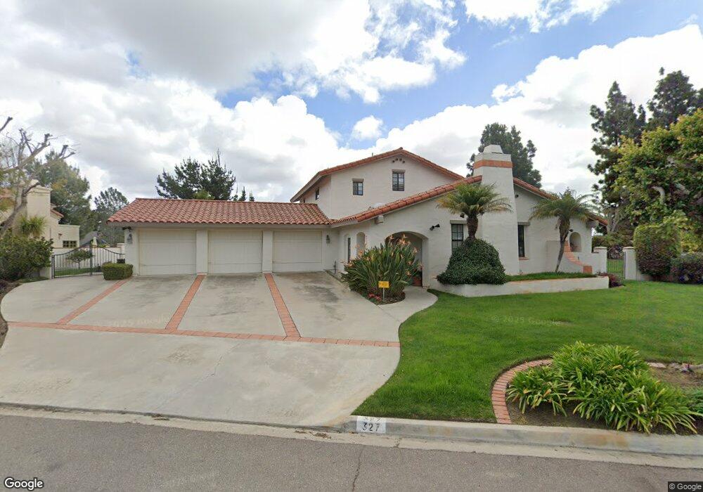 327 Whitewood Place, Encinitas, CA 92024 - photo 1