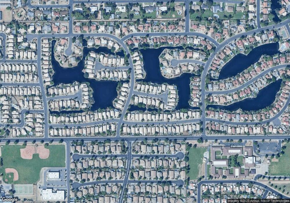 1409 E Chicago Cir, Chandler, AZ 85225 - photo 1