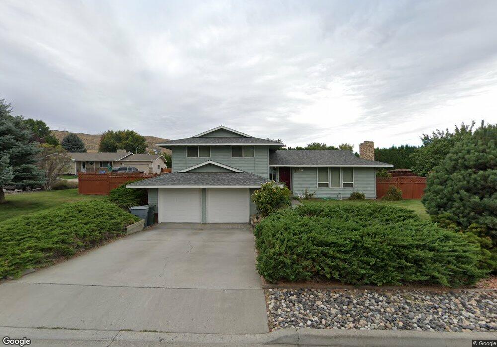 1907 Orchard Way, Richland, WA 99352 - photo 1