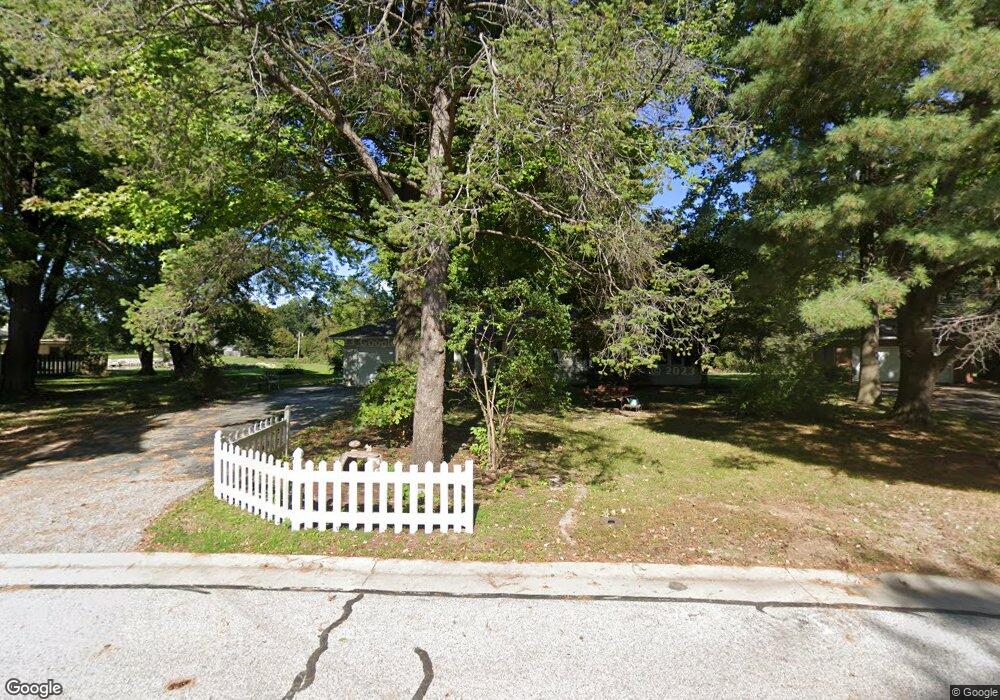 20 Lakeshore Ln, Collinsville, IL 62234 - photo 1