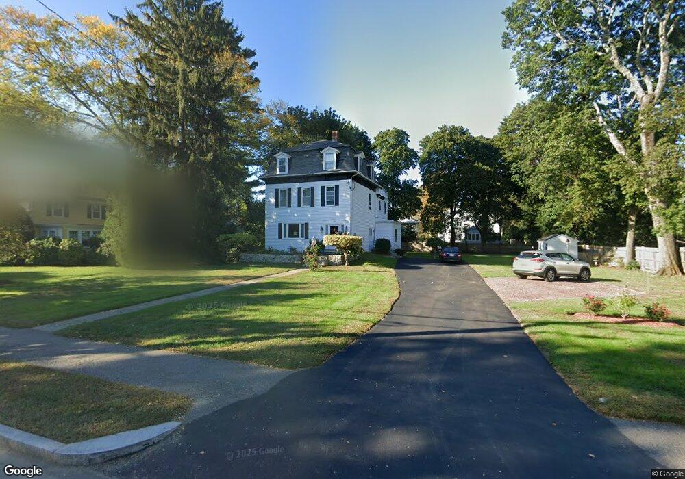 719 Great Plain Ave, Needham, MA 02492 - photo 1