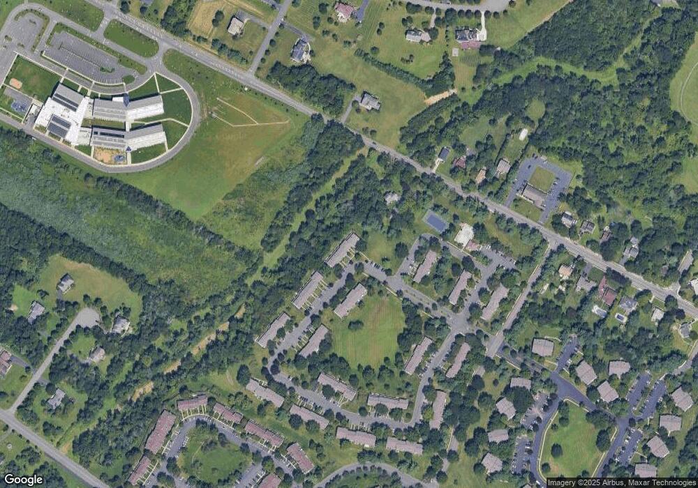 112 Pear Tree Ln, Franklin Park, NJ 08823 - photo 1