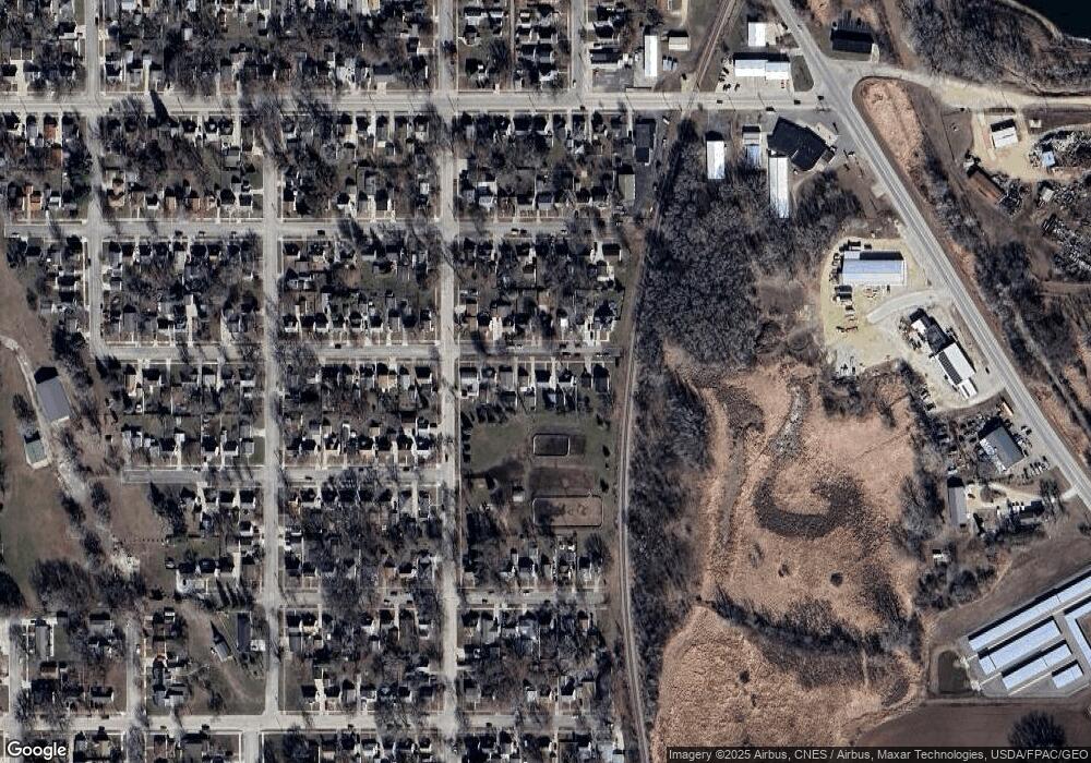 908 10th Ave SE, Austin, MN 55912 - photo 1