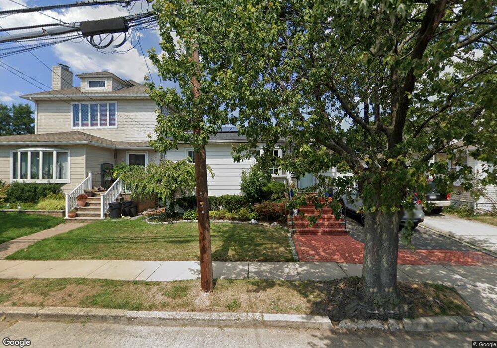 15 E Dover St, Valley Stream, NY 11580 - photo 1