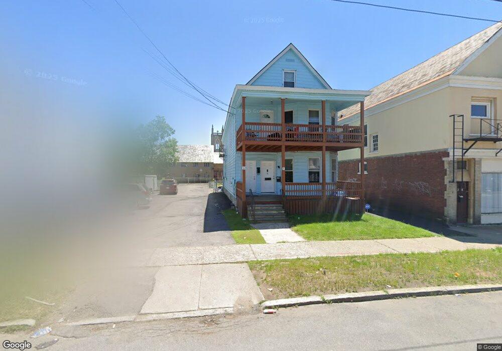 30 Mcclellan St, Schenectady, NY 12304 - photo 1