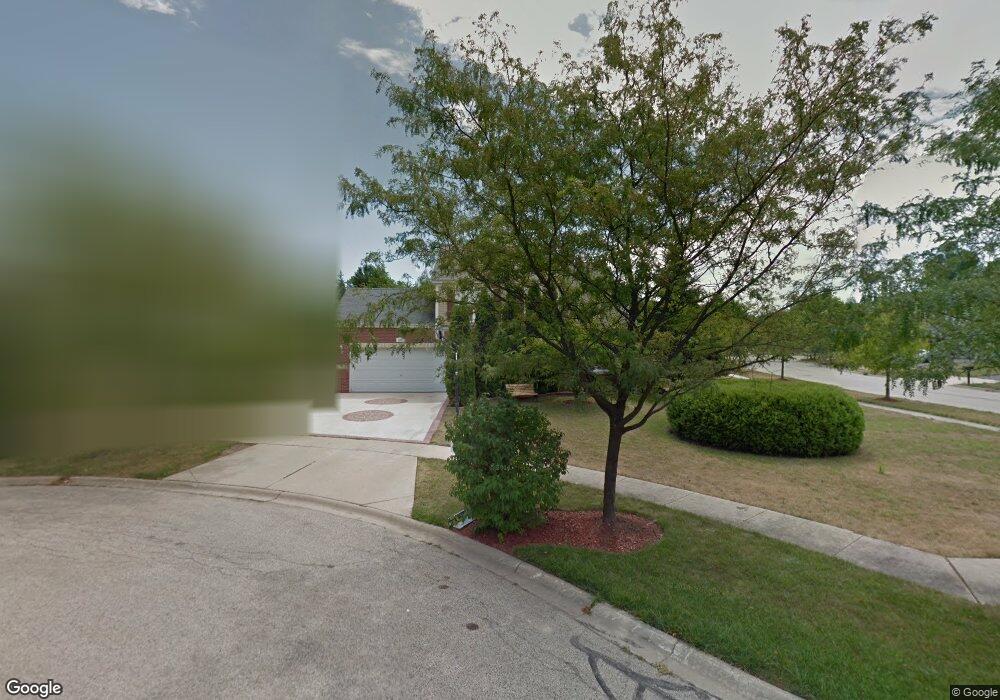 1401 Stanford Cir, Carpentersville, IL 60110 - photo 1