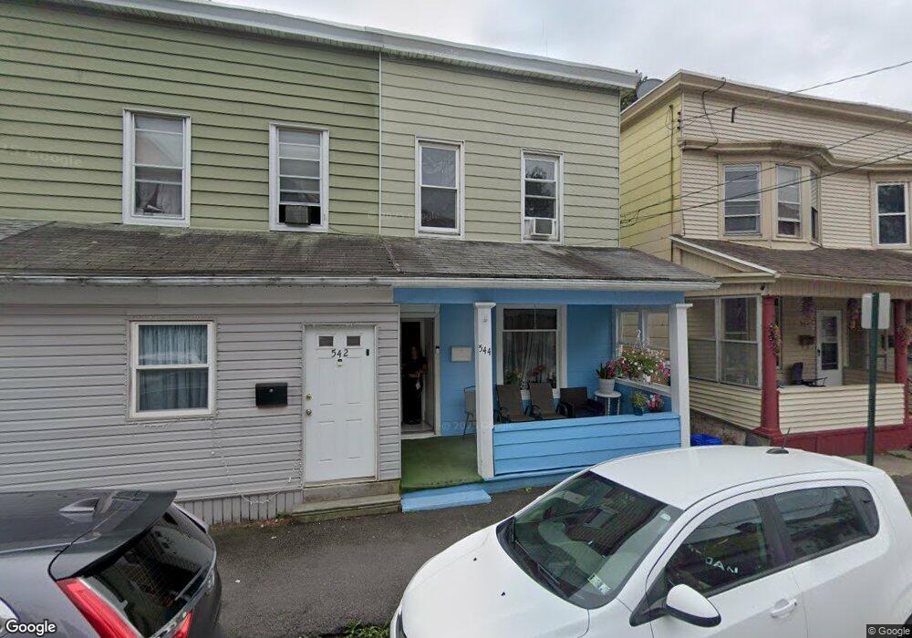 544 W Maple St, Hazleton, PA 18201 - photo 1