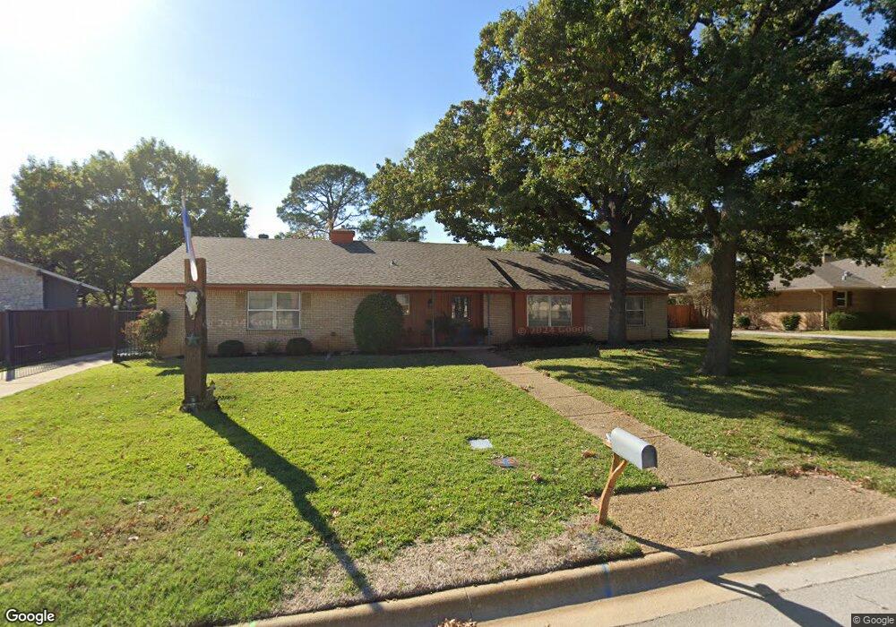 1428 Ridgecrest Cir, Denton, TX 76205 - photo 1