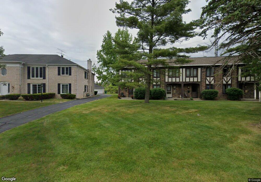 5130 Regency Dr, Toledo, OH 43615 - photo 1