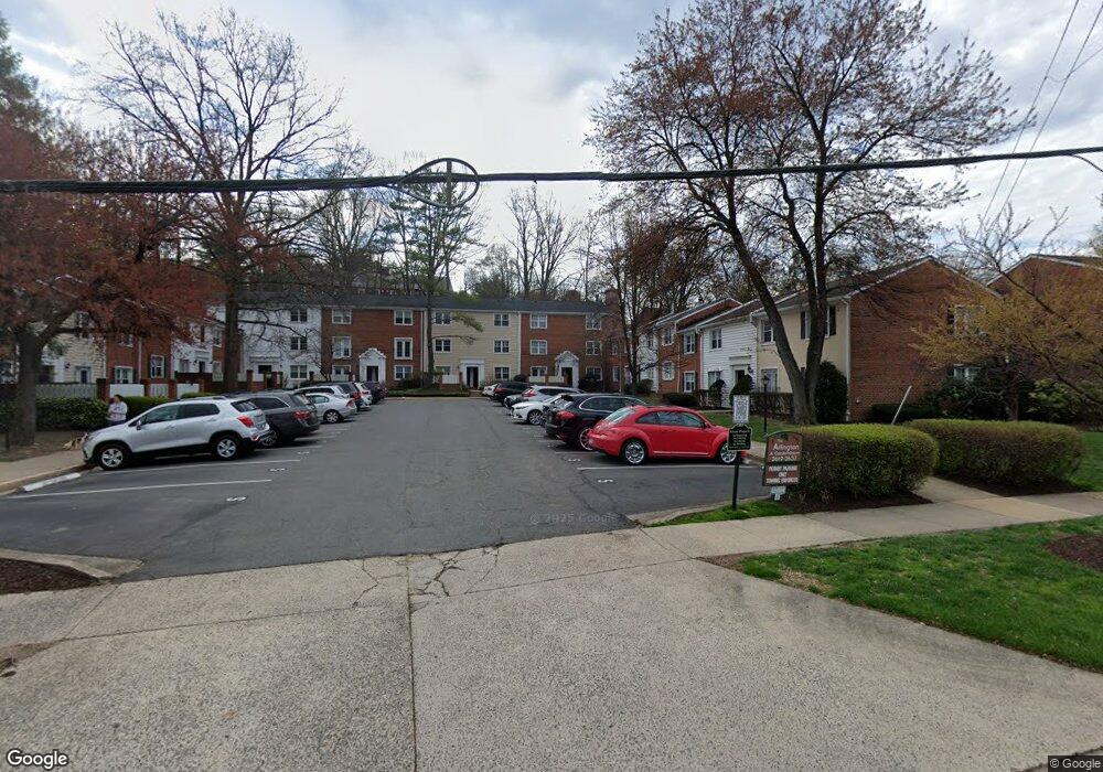 2629 S Walter Reed Dr unit A, Arlington, VA 22206 - photo 1