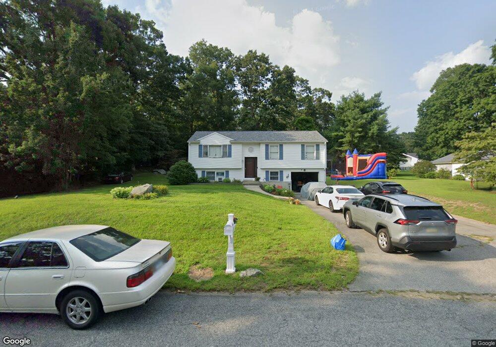 18 Hartshorn St, Danielson, CT 06239 - photo 1