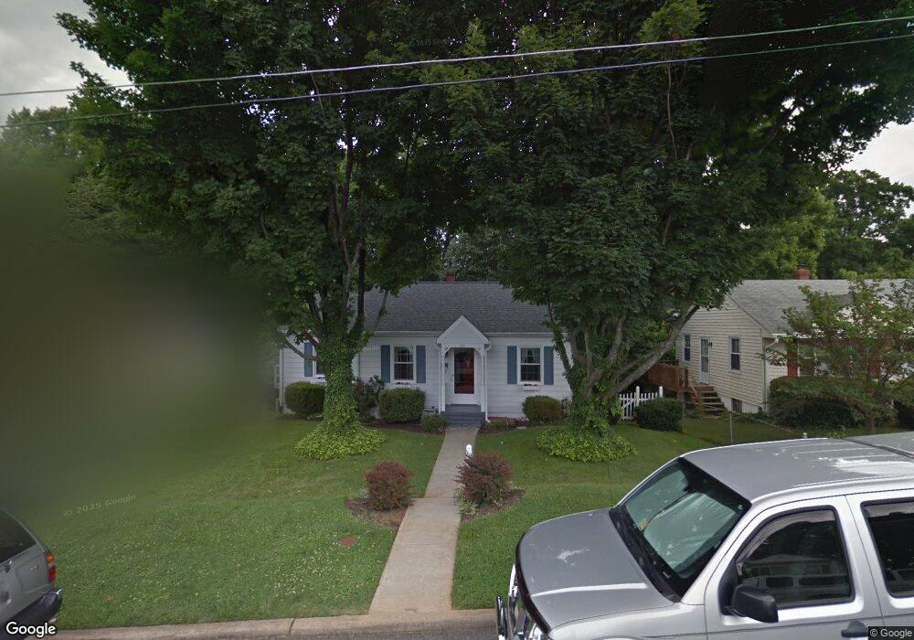 710 Crestwood Cir, Lynchburg, VA 24502 - photo 1