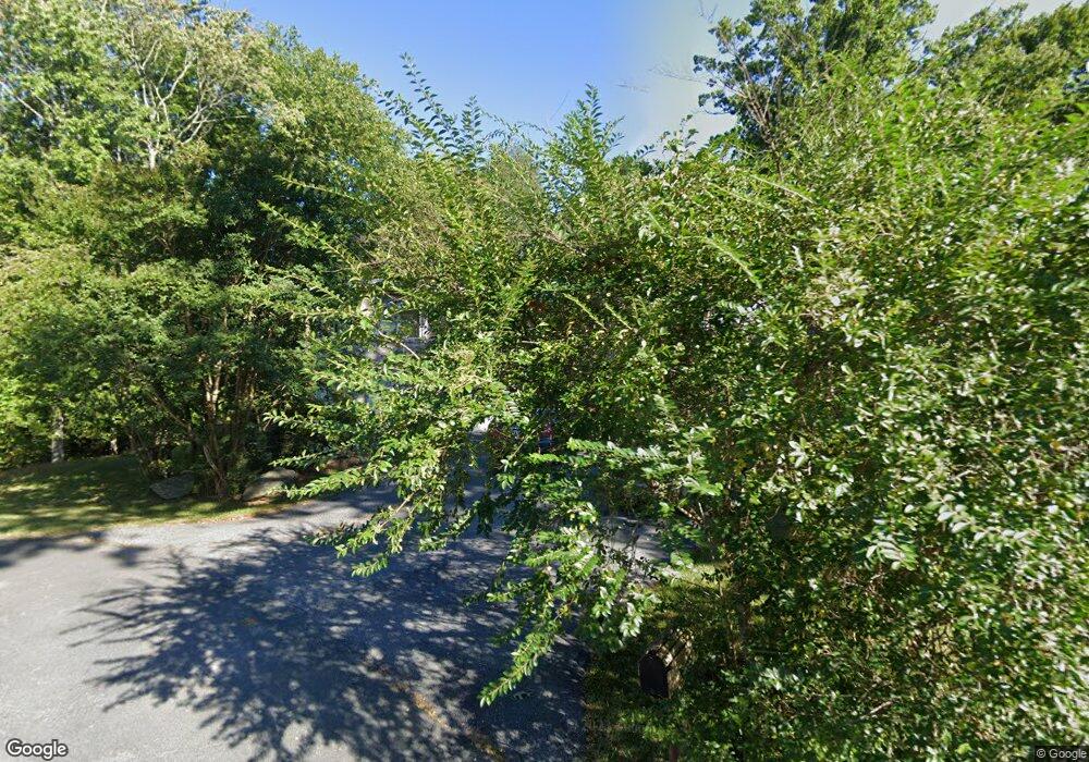 8807 Fox Hills Trail, Potomac, MD 20854 - photo 1