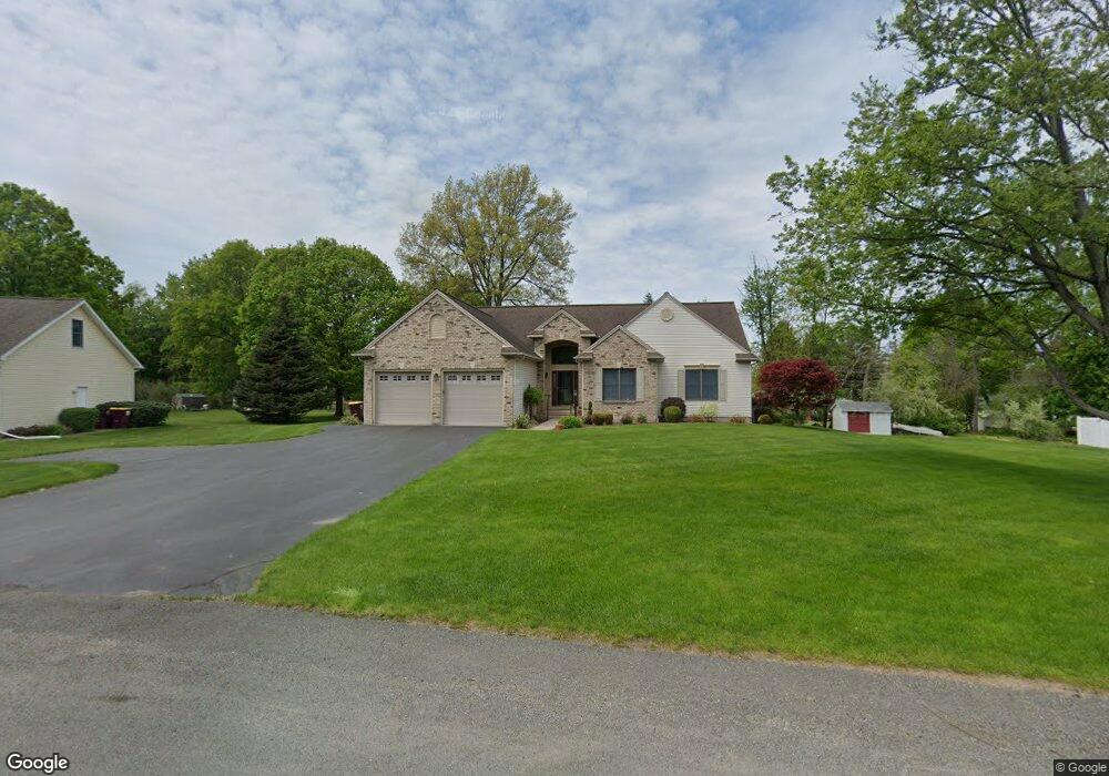 6 Rosemary Dr, Troy, NY 12180 - photo 1