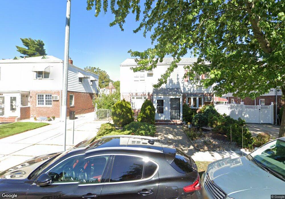 7715 250th St, Bellerose, NY 11426 - photo 1