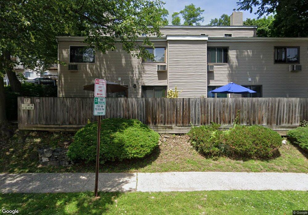 19 Hillside Terrace unit 19D, White Plains, NY 10601 - photo 1