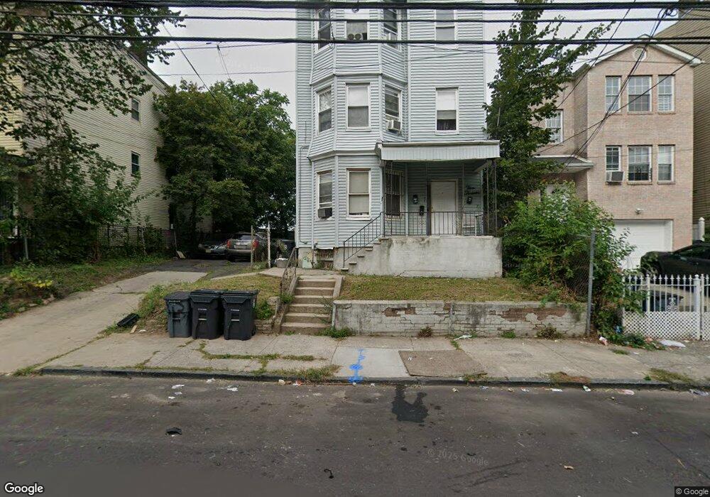 313 S 11th St unit 315, Newark, NJ 07103 - photo 1