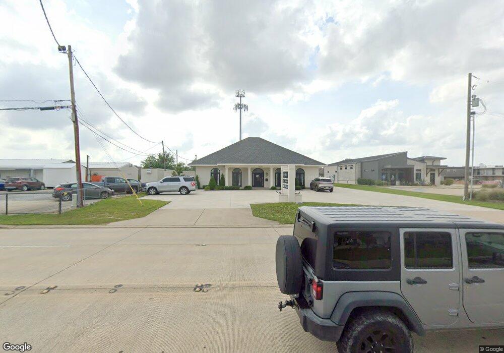 4216 Lake St, Lake Charles, LA 70605 - photo 1