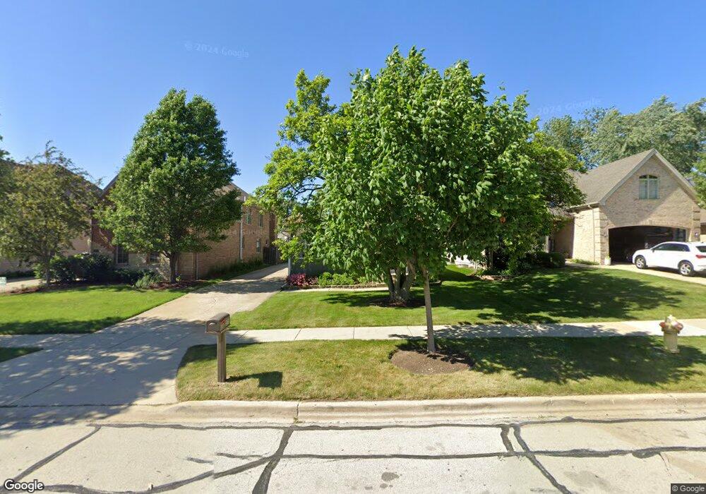 573 W Gladys Ave, Elmhurst, IL 60126 - photo 1