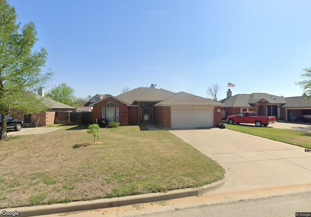 318 Willow Creek Dr, Weatherford, TX 76085 - photo 1