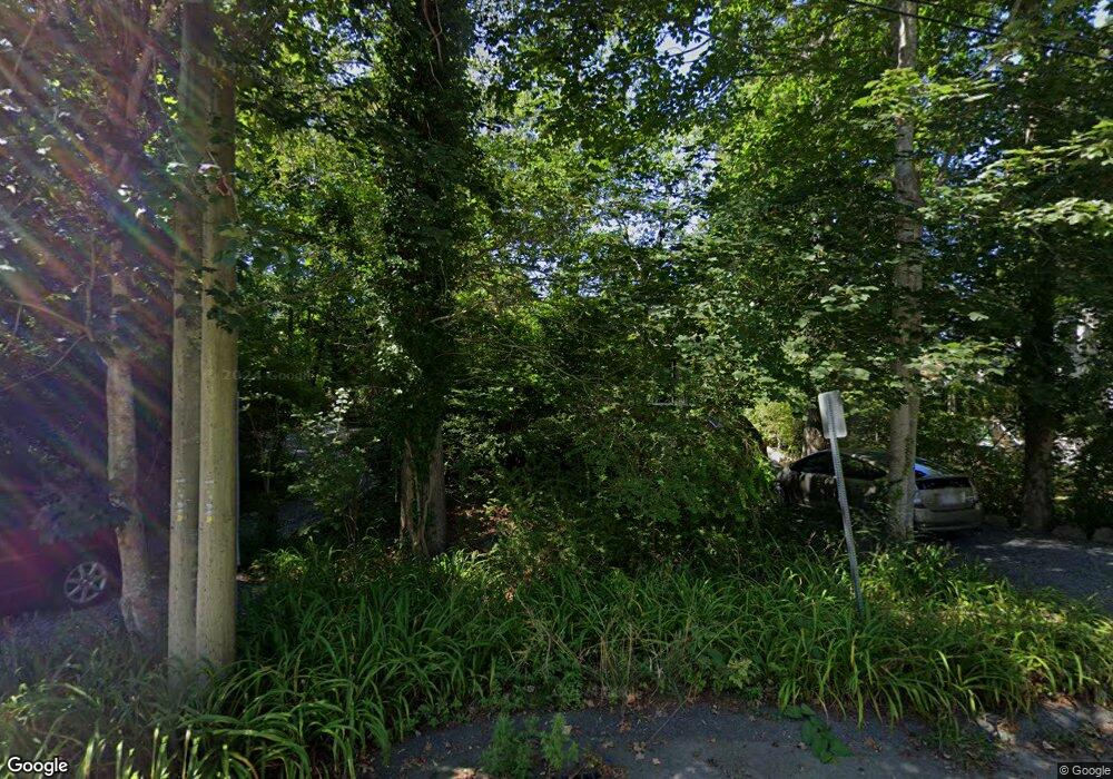 16 Hyatt Rd, Falmouth, MA 2543 - photo 1