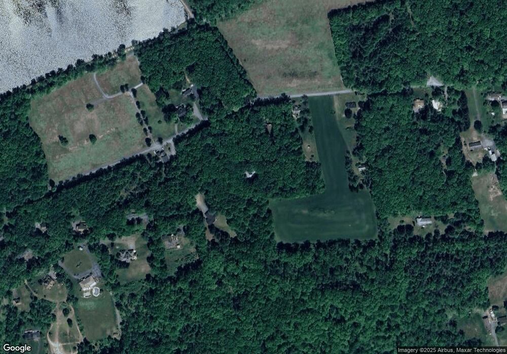 7517 Sunset Ln, Reeders, PA 18352 - photo 1