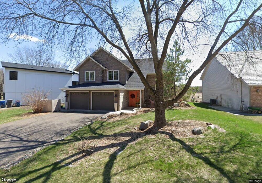 18611 Red Cherry Cir, Minnetonka, MN 55345 - photo 1