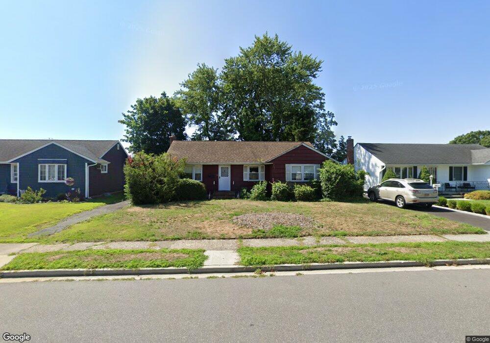 13 Coronet Crescent, Bethpage, NY 11714 - photo 1