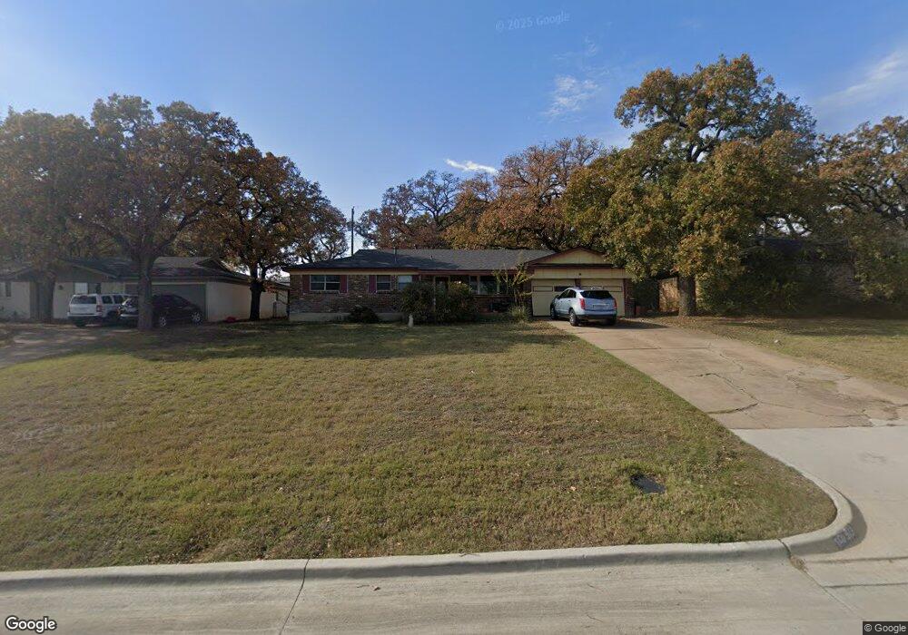 913 Gregory Ave, Bedford, TX 76022 - photo 1