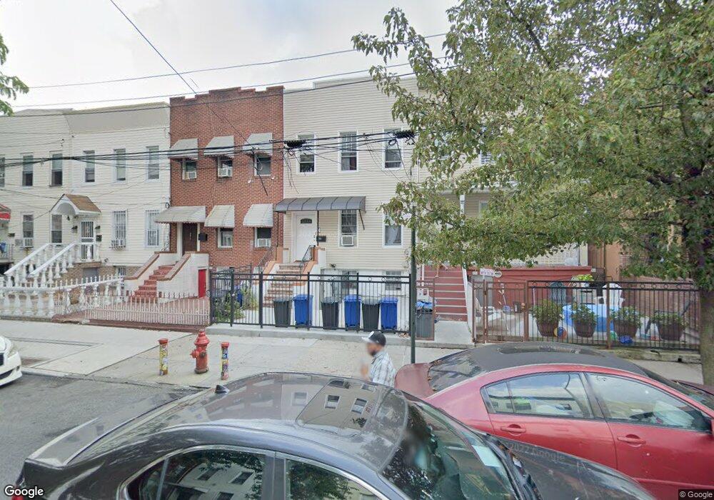 301 Hemlock St unit 2, Brooklyn, NY 11208 - photo 1