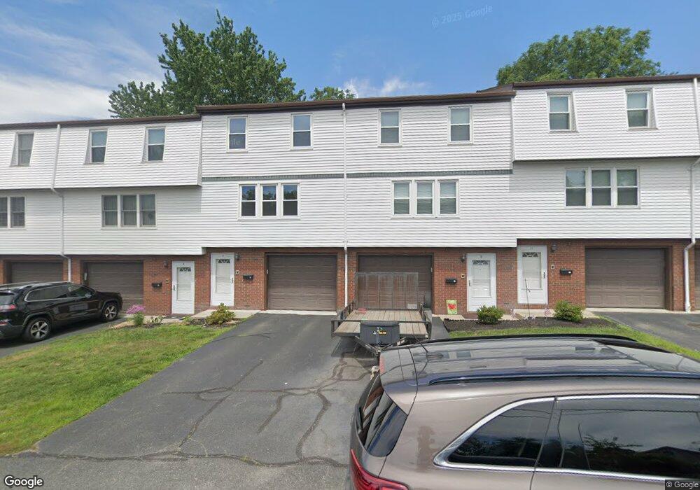 1 Atkinson Dr unit 5, Saugus, MA 01906 - photo 1