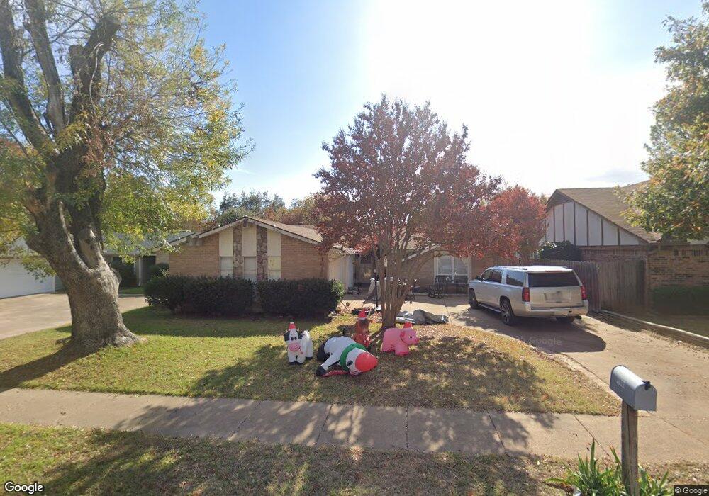 1612 Winchester Way, Bedford, TX 76022 - photo 1