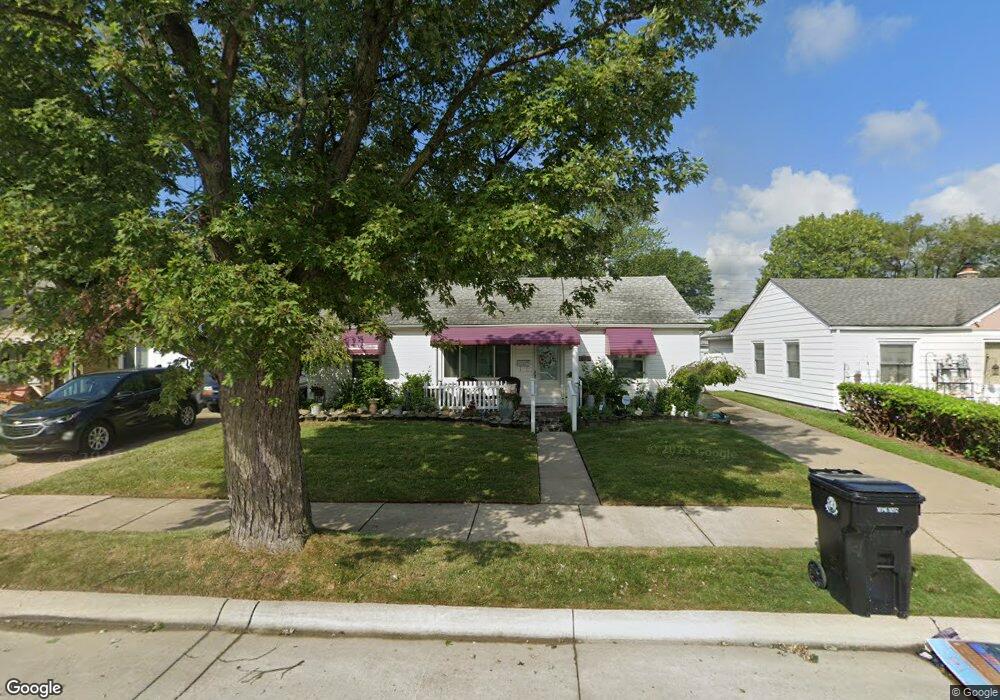 26355 Woodmont St, Roseville, MI 48066 - photo 1