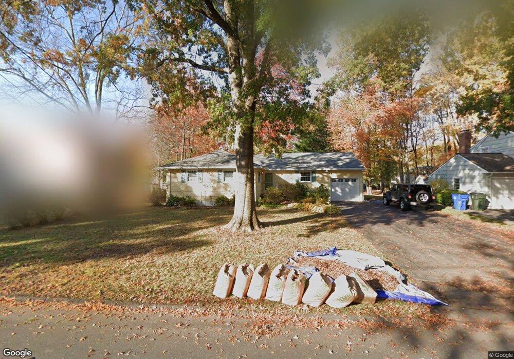 110 Northbrook Dr, West Hartford, CT 06117 - photo 1