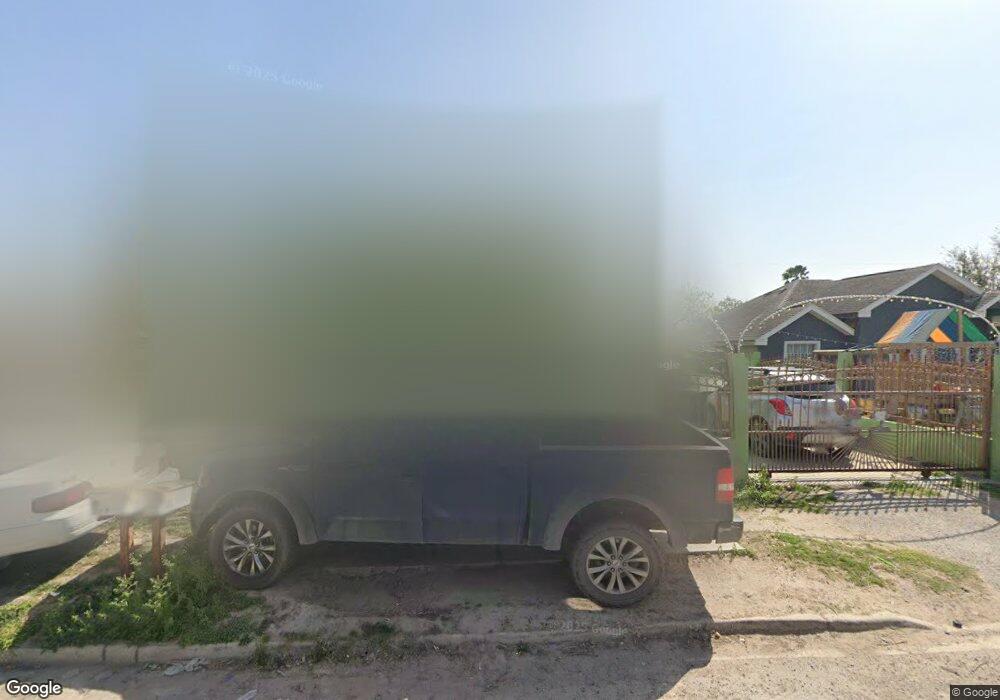 209 San Vicente Dr, Alamo, TX 78516 - photo 1