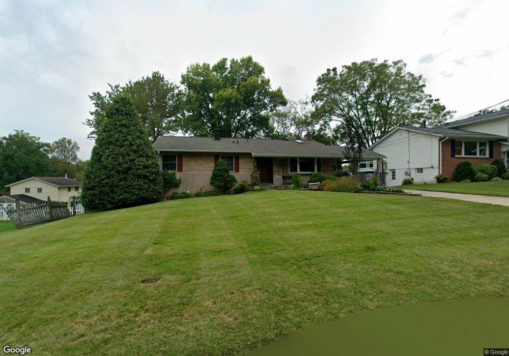 5402 Manorfield Rd, Rockville, MD 20853 - photo 1