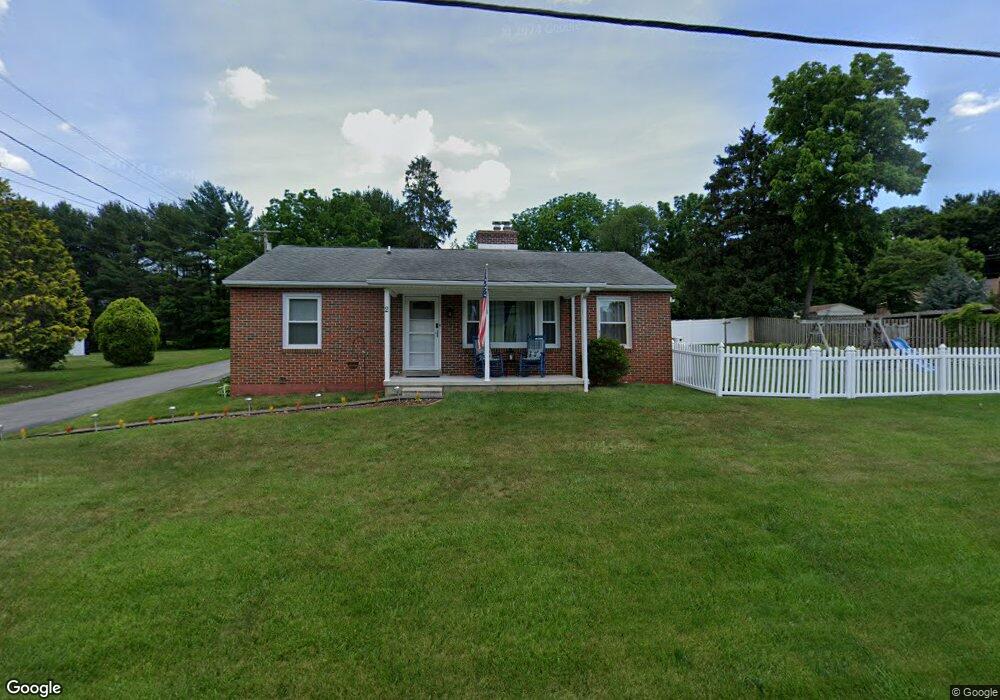2 Pennsylvania Ave, Smithsburg, MD 21783 - photo 1