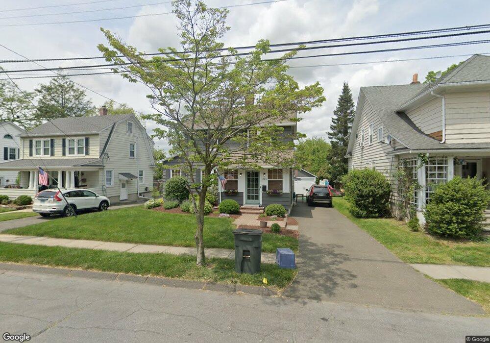 214 Windermere St, Fairfield, CT 06825 - photo 1