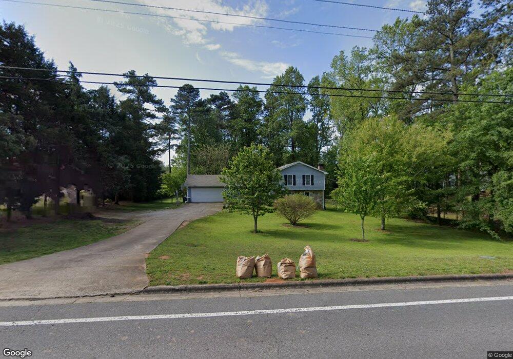 579 Hembree Rd, Roswell, GA 30076 - photo 1